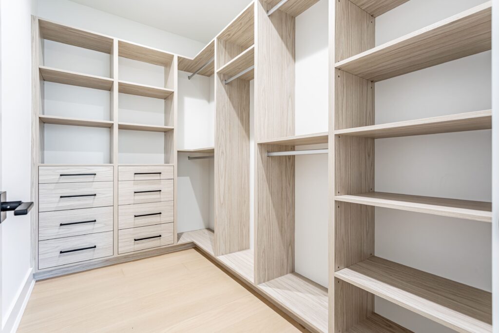 注文住宅の収納計画で後悔しない！必要な収納量と使いやすい配置の考え方